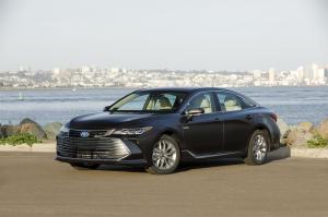 2018 Toyota Avalon Hybrid XLE